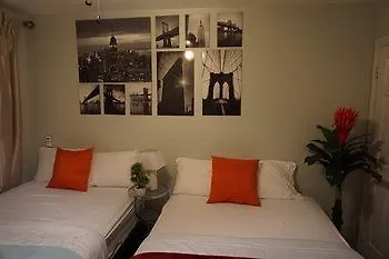 The Rockaway House Hotel New York 2*,